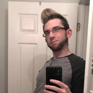 Meet your Posher, Derek